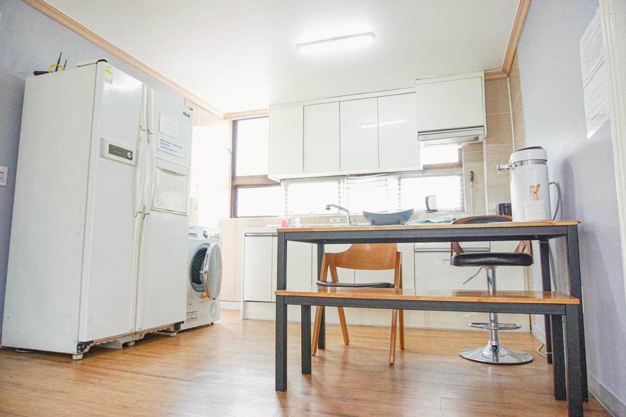 Bomulzip Hongdae Guesthouse Seoul Ngoại thất bức ảnh