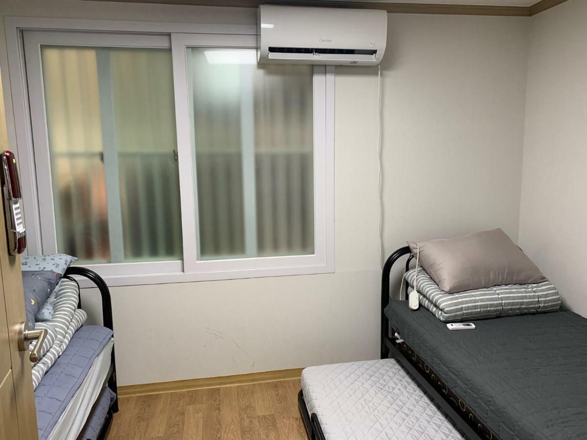 Bomulzip Hongdae Guesthouse Seoul Ngoại thất bức ảnh